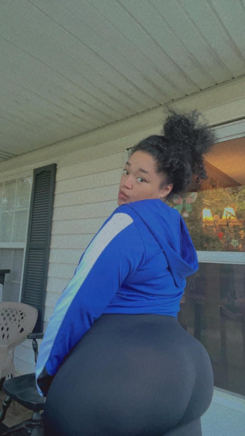 CHUBBY THICK BIG ASS EBONY BBW SSBBW GOONER MATERIAL