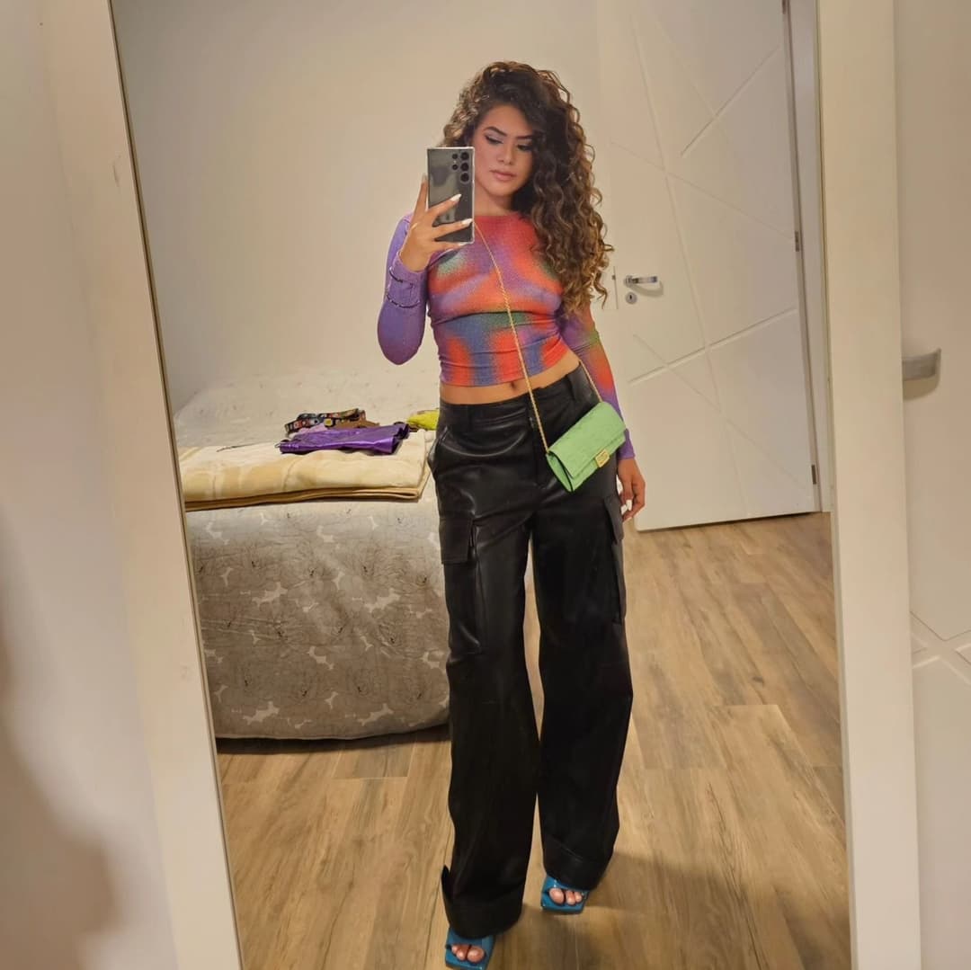 Click to view full size Maisa - FAMOSAS