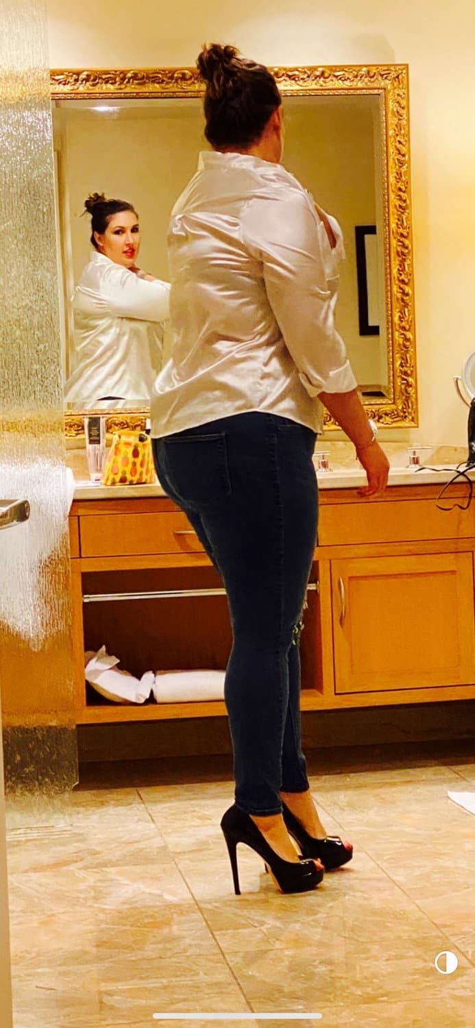 Cheating MAGA lover. She needs comments likes and sharing. CA PAWG! Comments? Thoughts?