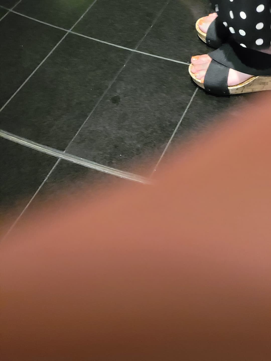 Click to view full size White milf feet on the cruise