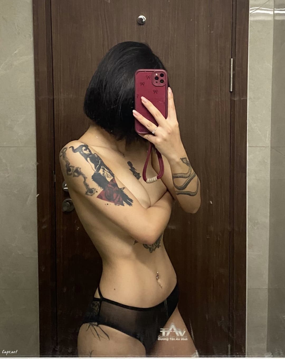 Chần Thái Tôm Chiên AKA Tran Thai Thuy Anh leaks nude