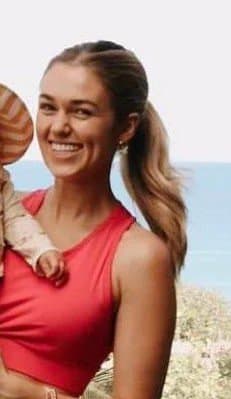 Christian slut Sadie Robertson likes creampies and making babies. She is a milf cum whore