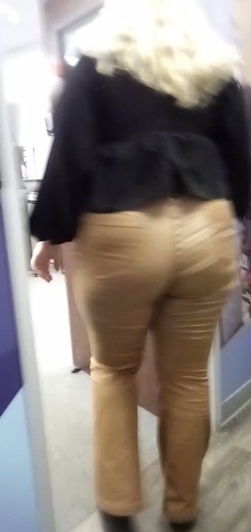 Lauren Holman Let Me See That Big White Butt Walking In Them Brown Leather Pants {Day2} ?
