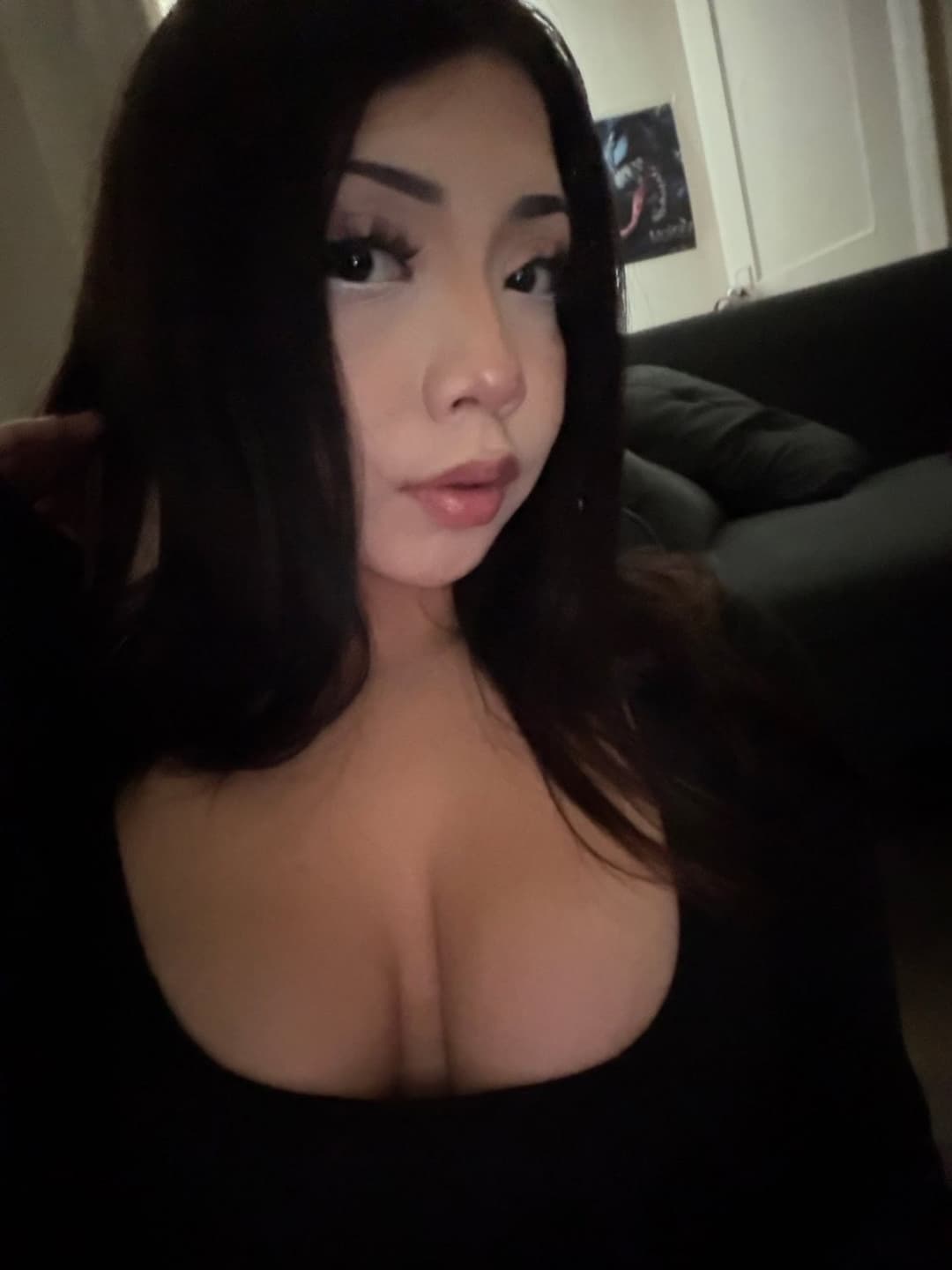 Barely legal snap slut want me to be her manger lmk for more