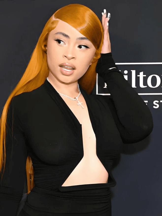 Celebrities Nipple Piercing (Ice Spice, Rihanna, Kendall Jenner...)