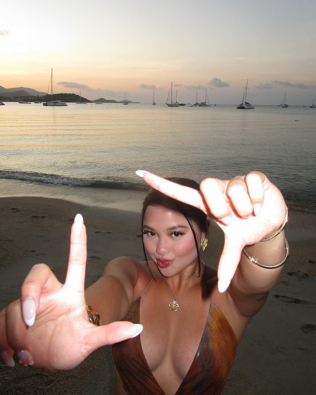 Sexy busty ABG teen Elly