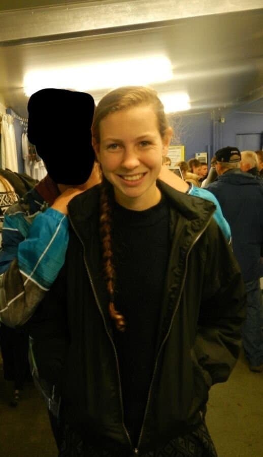 Ms Reeves, classroom slut