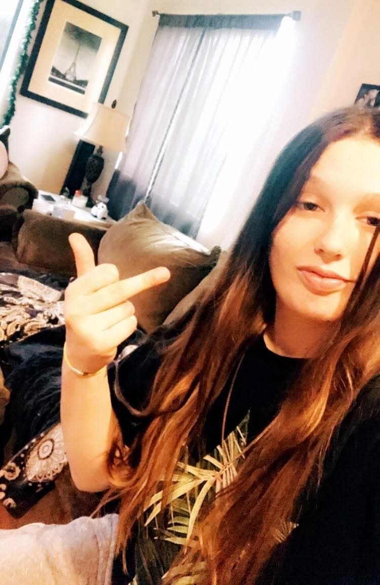 She invited me to her apartment every day so she could smoke meth a my big white cock in her pussy