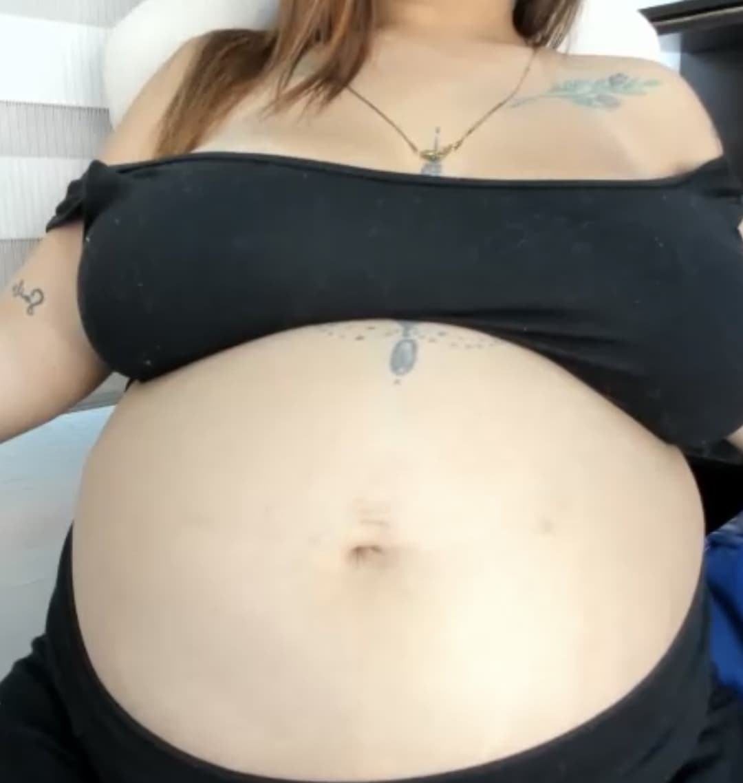 Click to view full size Pregnant Camwhores Pt. 7