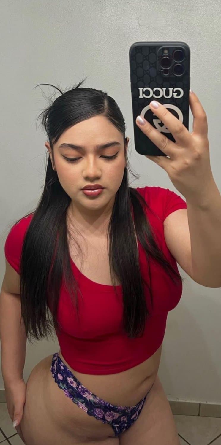 Hispanic Barely Legal Baddie Yani