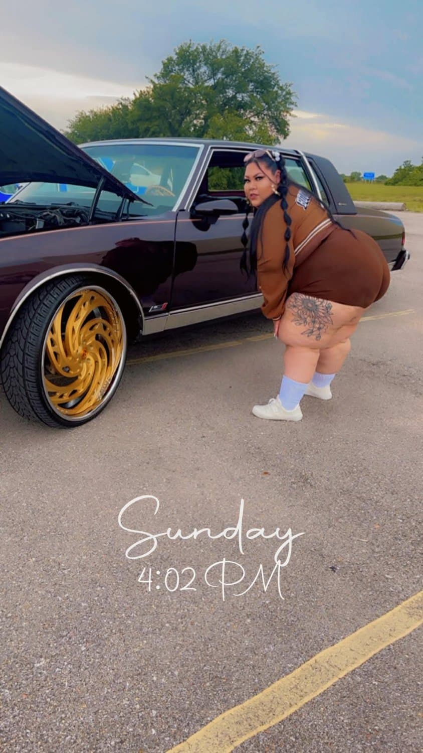 MASSIVE HUGE THICK BIG OLE BOOTY ASS SSBBW LATINA