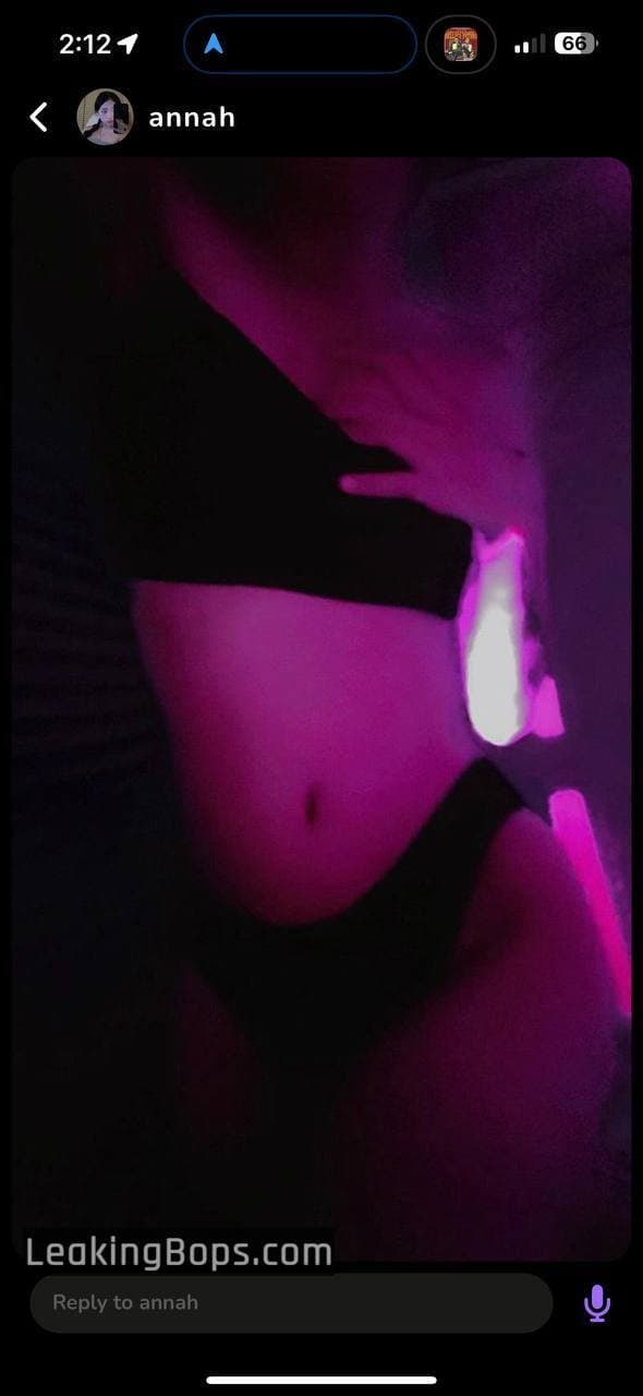 Pretty asian girl gets leaked with nice ass and pink pussy on snapchat