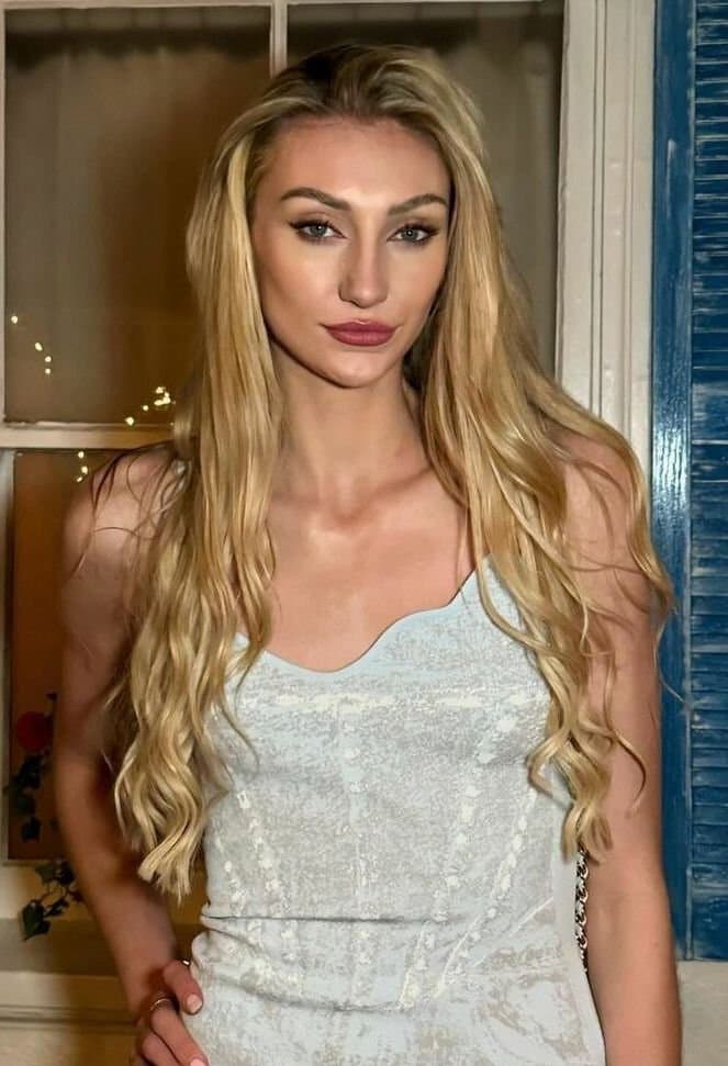 Cameron Brink Is A Tall Blonde Beauty with a Banging Fit Body That Make For A Perfect EdgingSession