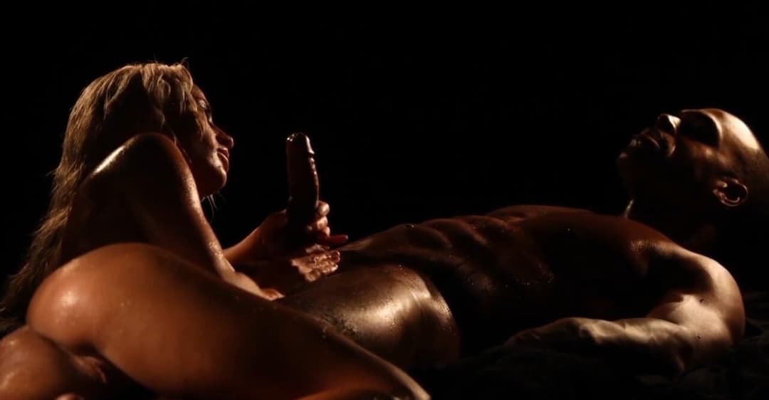 Frames of Sinful Sex between Aaron Rock and Sienna Days