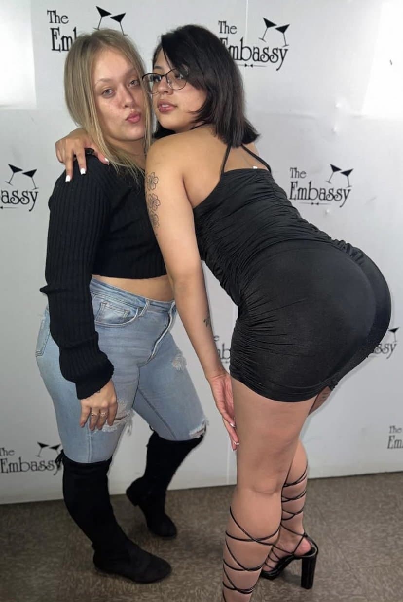 Young milf Aaliyah wants your cum