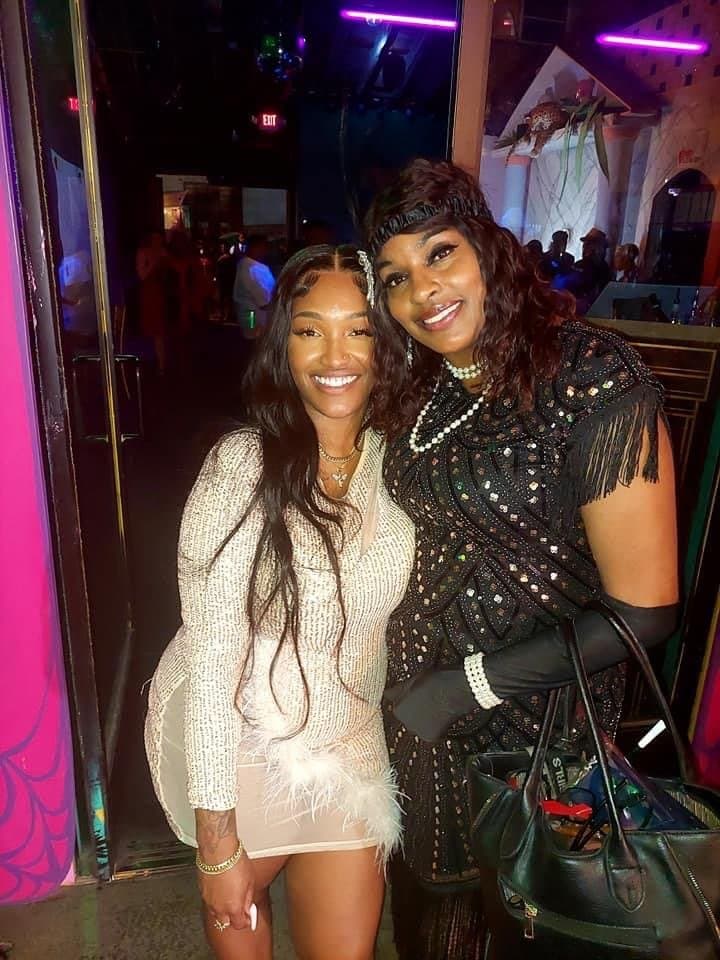 Click to view full size Big tits Ebony slut I wouldn’t pull out tbh