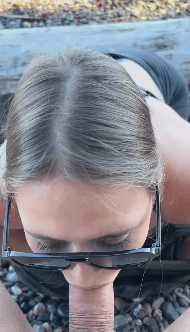 Hot MILF With Big Natural Tits Risky Public Blowjob