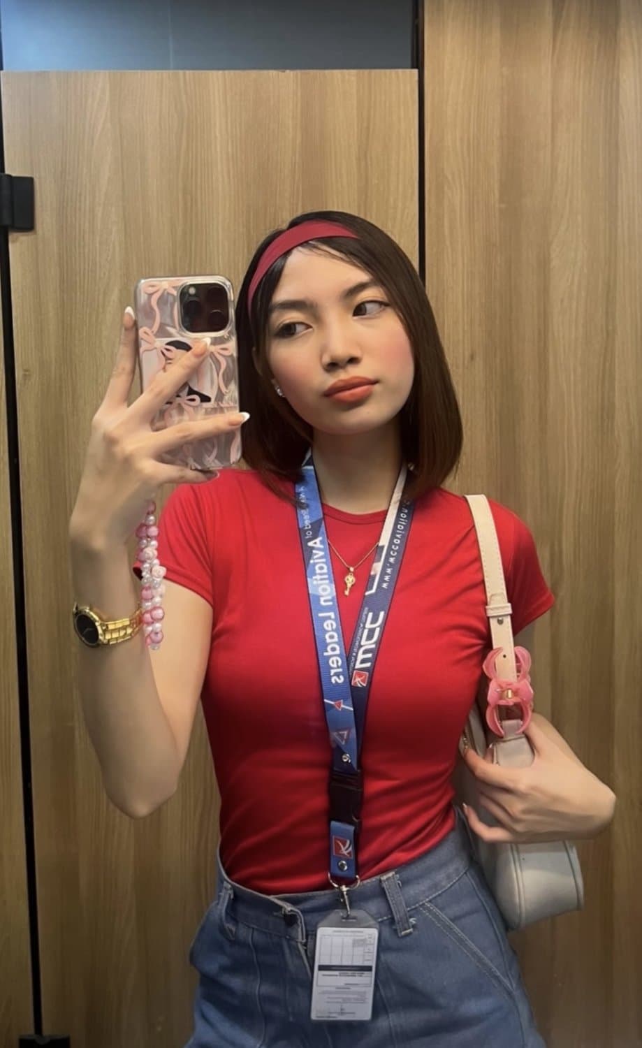 25-0402 - Flight Attendant Trainer Loves Cock