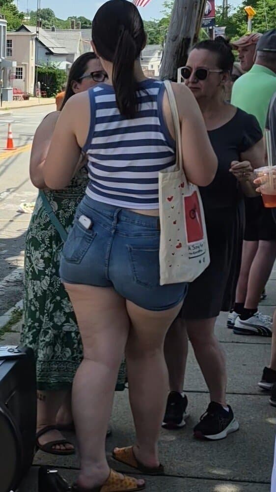 Denim shorts & Ass