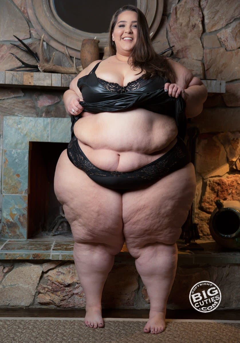 Click to view full size FAT JUICY GF MARY BOBERRY FAUX LEATHER MINI DRES XXXL