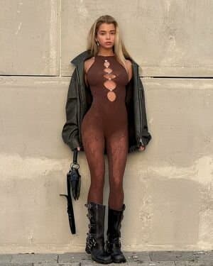 Alla Bruletova Bentley girl - part 9