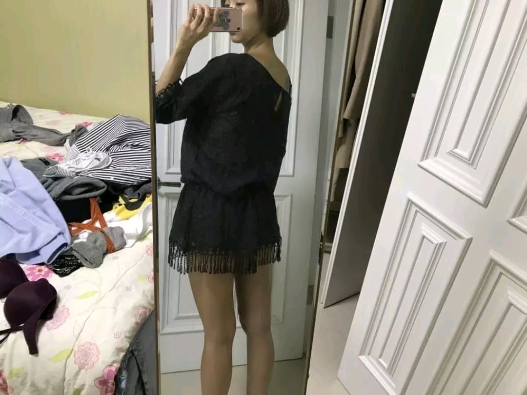 Asian amatuer bikini slut