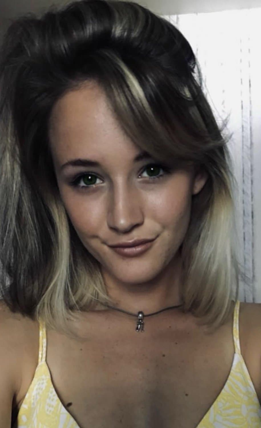 Blondes have more fun… especially tight lil blondes