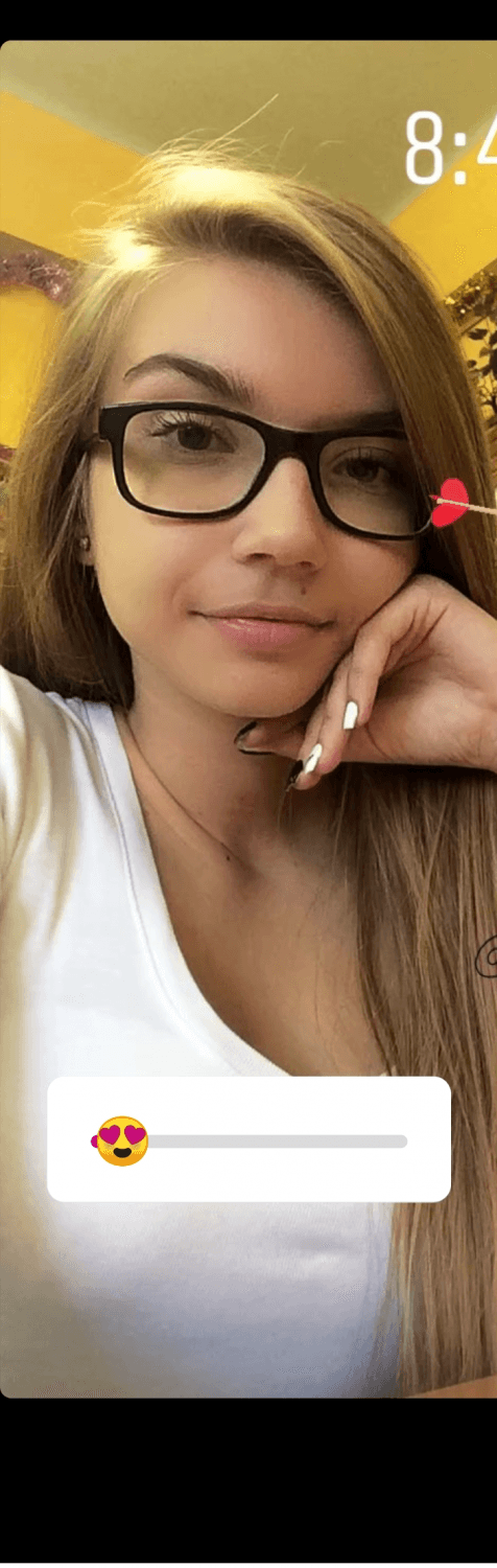 [kik]shsjebbd fuck my gf hard and rough while I jerk my cock watching her take it nd cum on her face