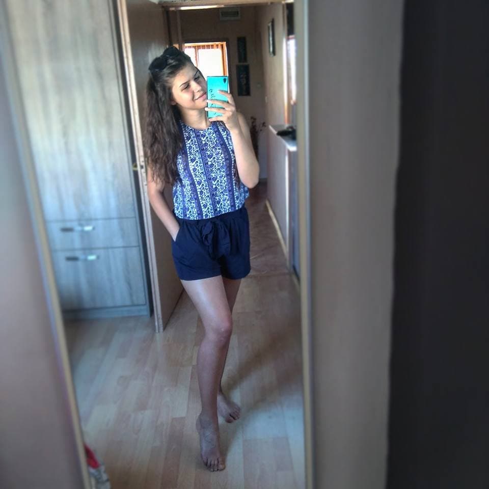 He loves jerk tribs send them to me n ill show him n show reaction want the same kik user87766899026