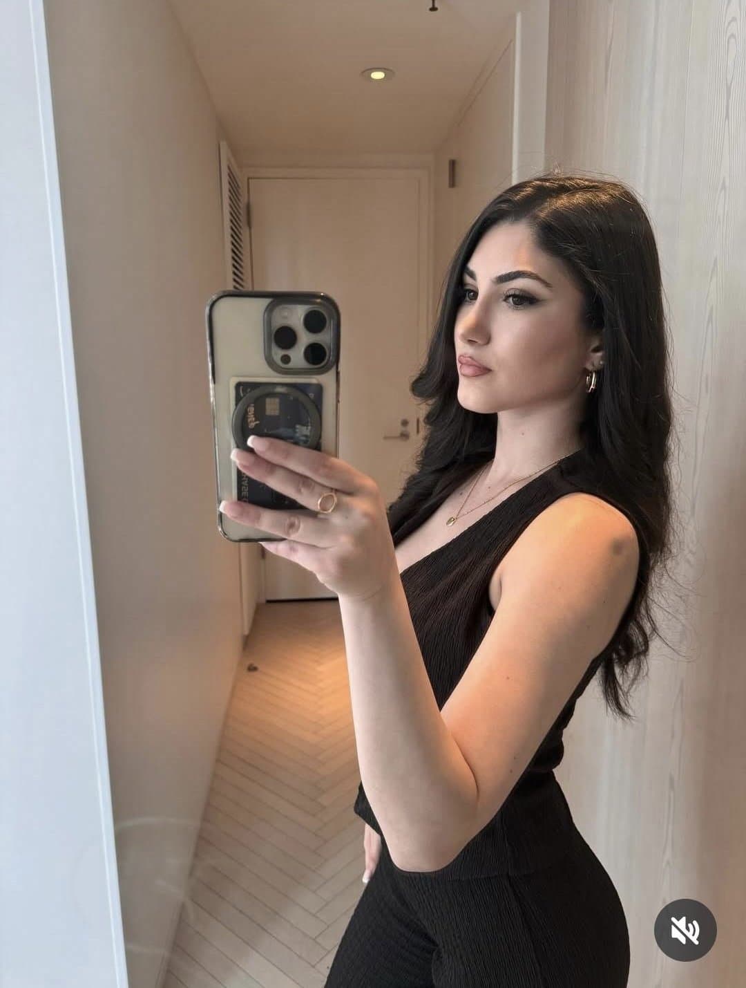 Ofelya- Armenian baddie I got more