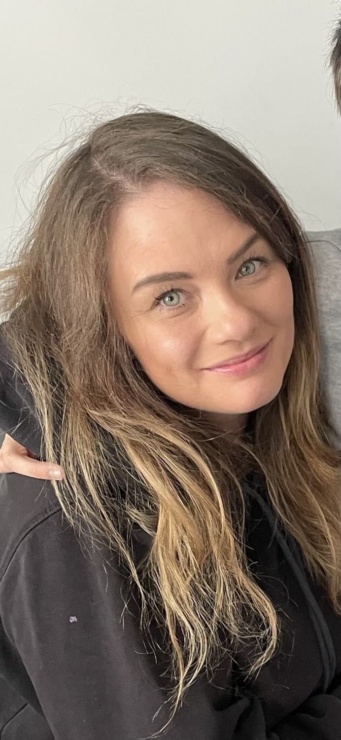 Bridget Sexy chatpic slut repost to your page Before she goes private get her on the hot page