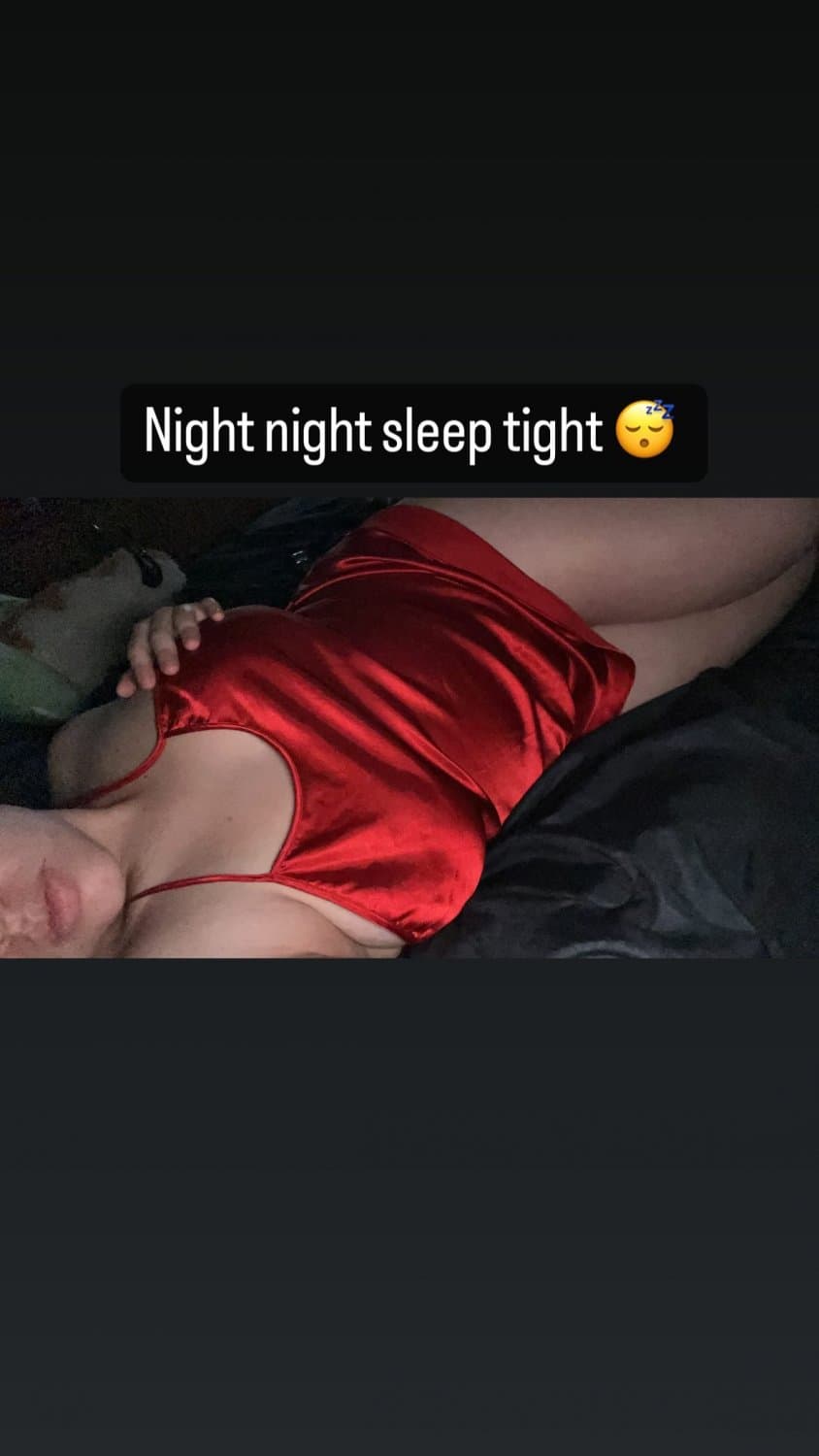 Chave Gomez, Chave.e96, Diana Gomez, dianaleach044, Diana Elizabeth Gomez Leach