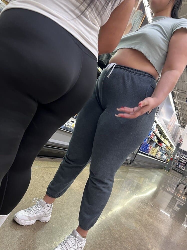 Braless Thick Latina in sweats