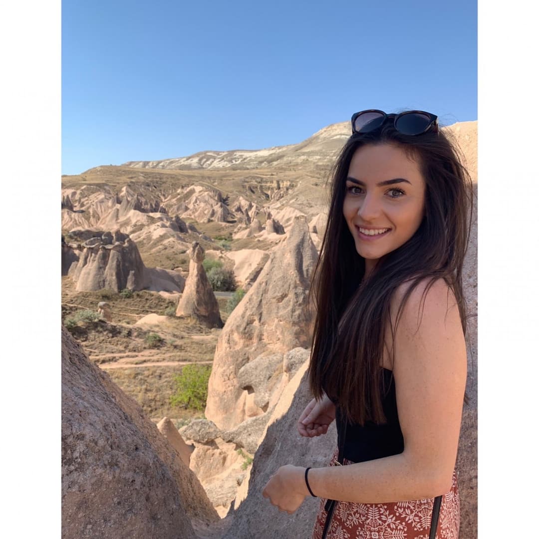 Click to view full size Mount and Fuck Hot Teen Hannah Daly Until You Cum Inside Her