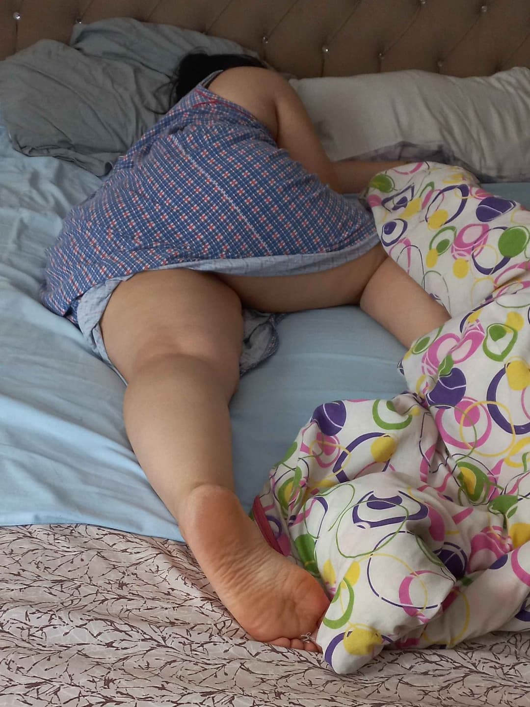 Turkish meaty soles feet meaty ass