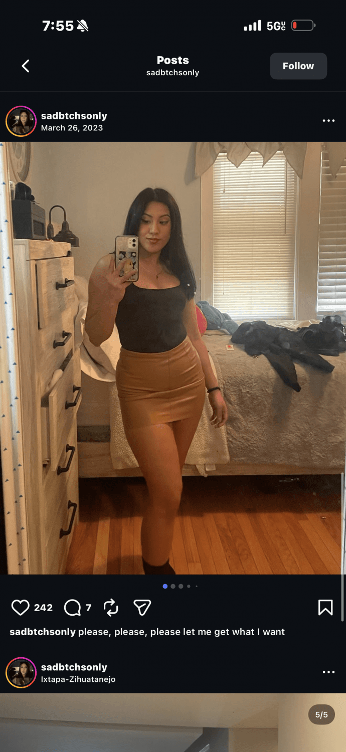 Sexy Chicago Latina slut ???  perfect Latina slut. Anybody got her? Dm