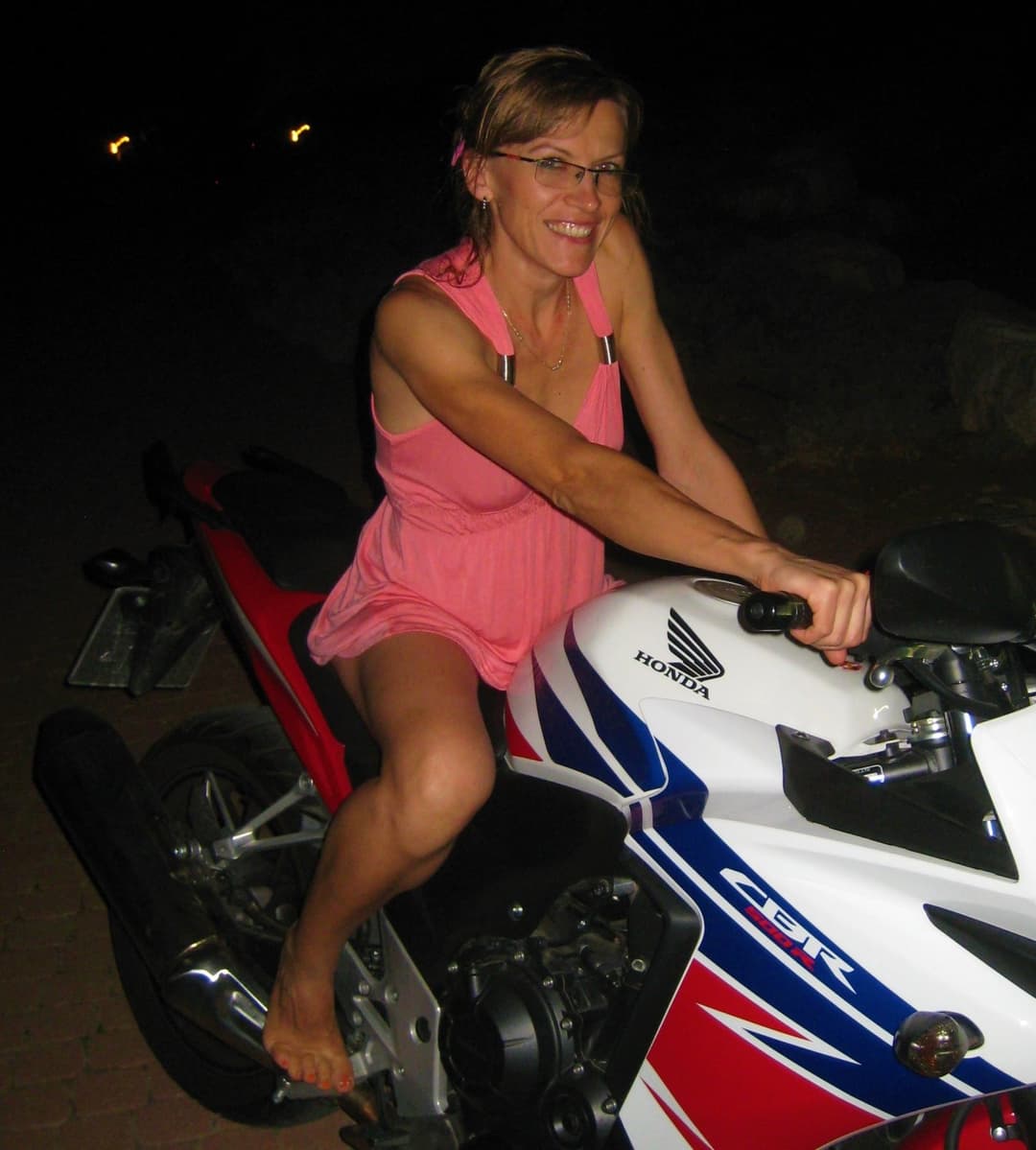 Irina Public and Outdoor Dogging Whore Wife 37