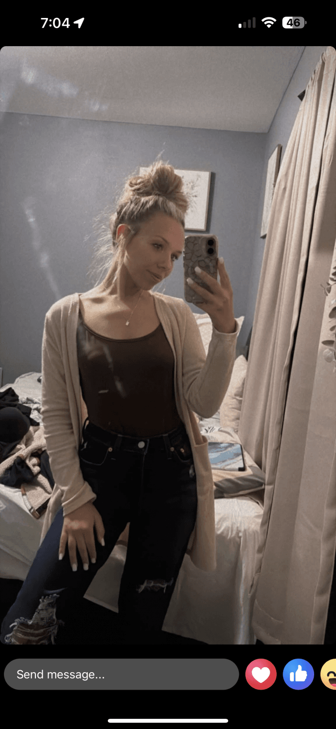 Friends girlfriend used that tongue on the college bball players big cock