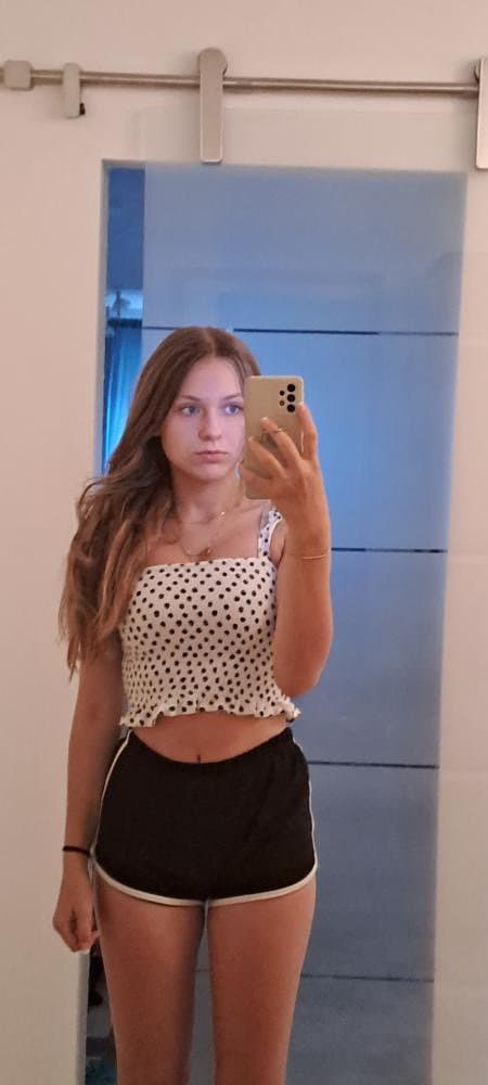 German sub Johanna - perky tits, slim body, smooth pussy