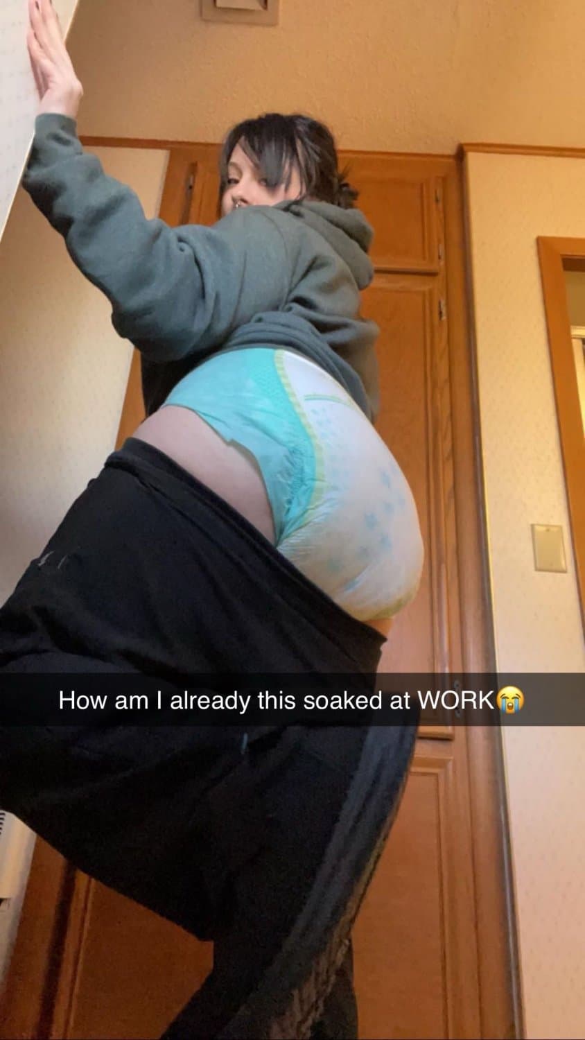 Shy college teen shows how full she makes her diapers