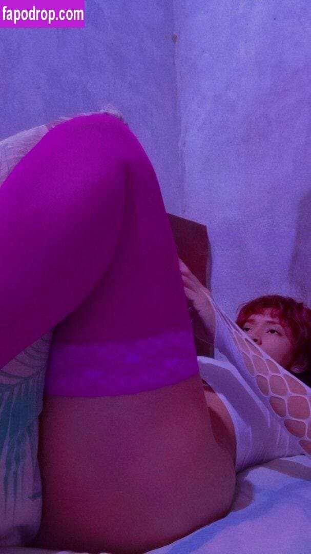 Lana Santhos / Lana Soares (repost)