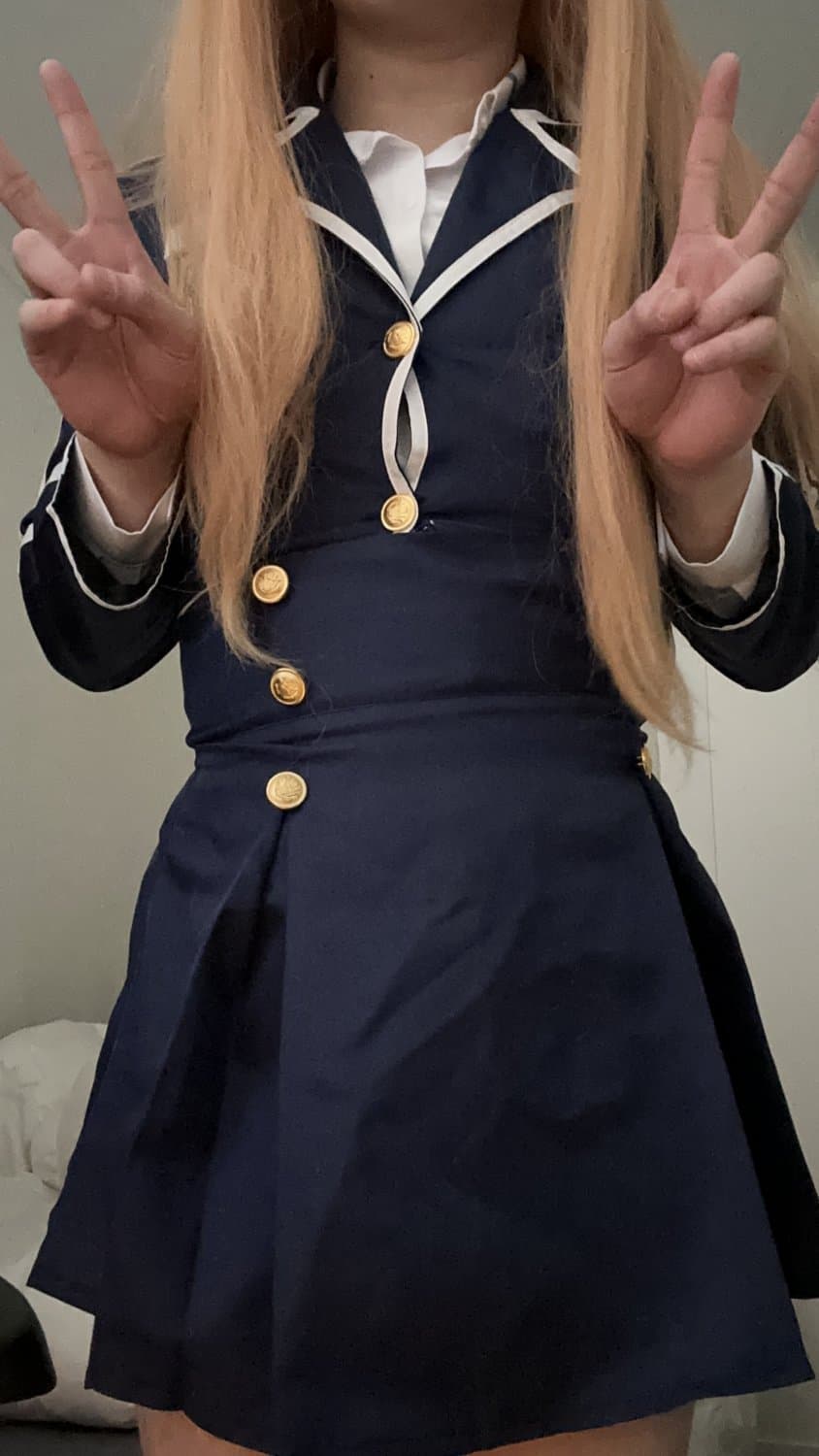 Asuna School Uniform