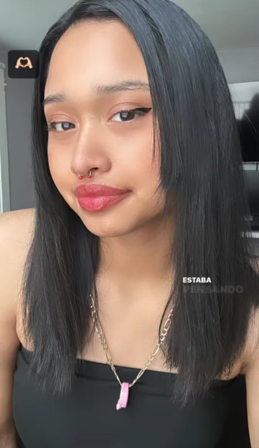 Click to view full size Ex coworker .. shes a lil freak who has a breeding kink