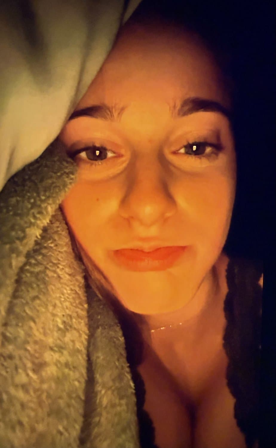 Big Tit 18 year old Sexy Slut Andi