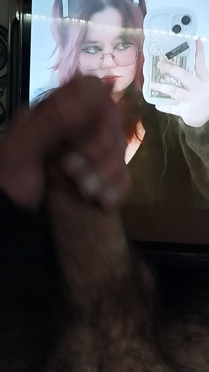 Want to cocktrib and have fun, ladies (trans included) kik HrnyWeed