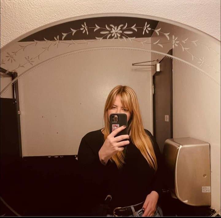 My Sexy Aunt And Her Juicy Ass