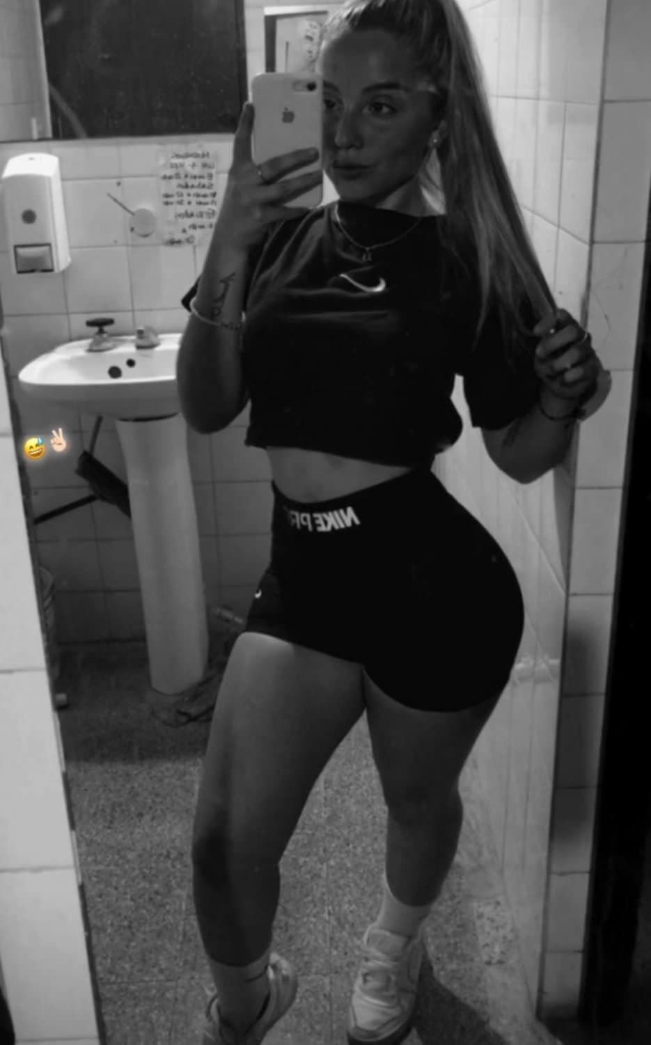 Lo que esta la petisa esta