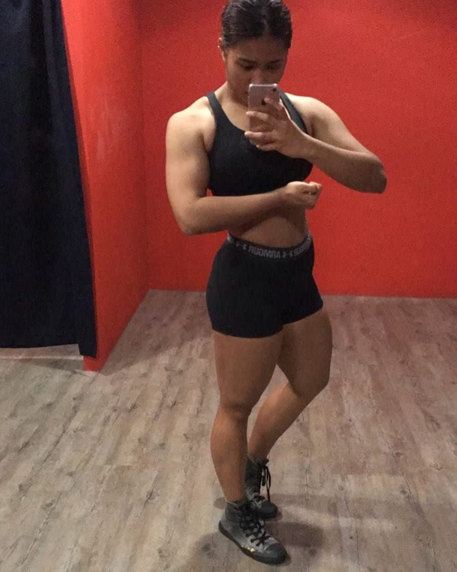 My favourite fitness girl with big thigh but I like her thigh more But she arrogance type