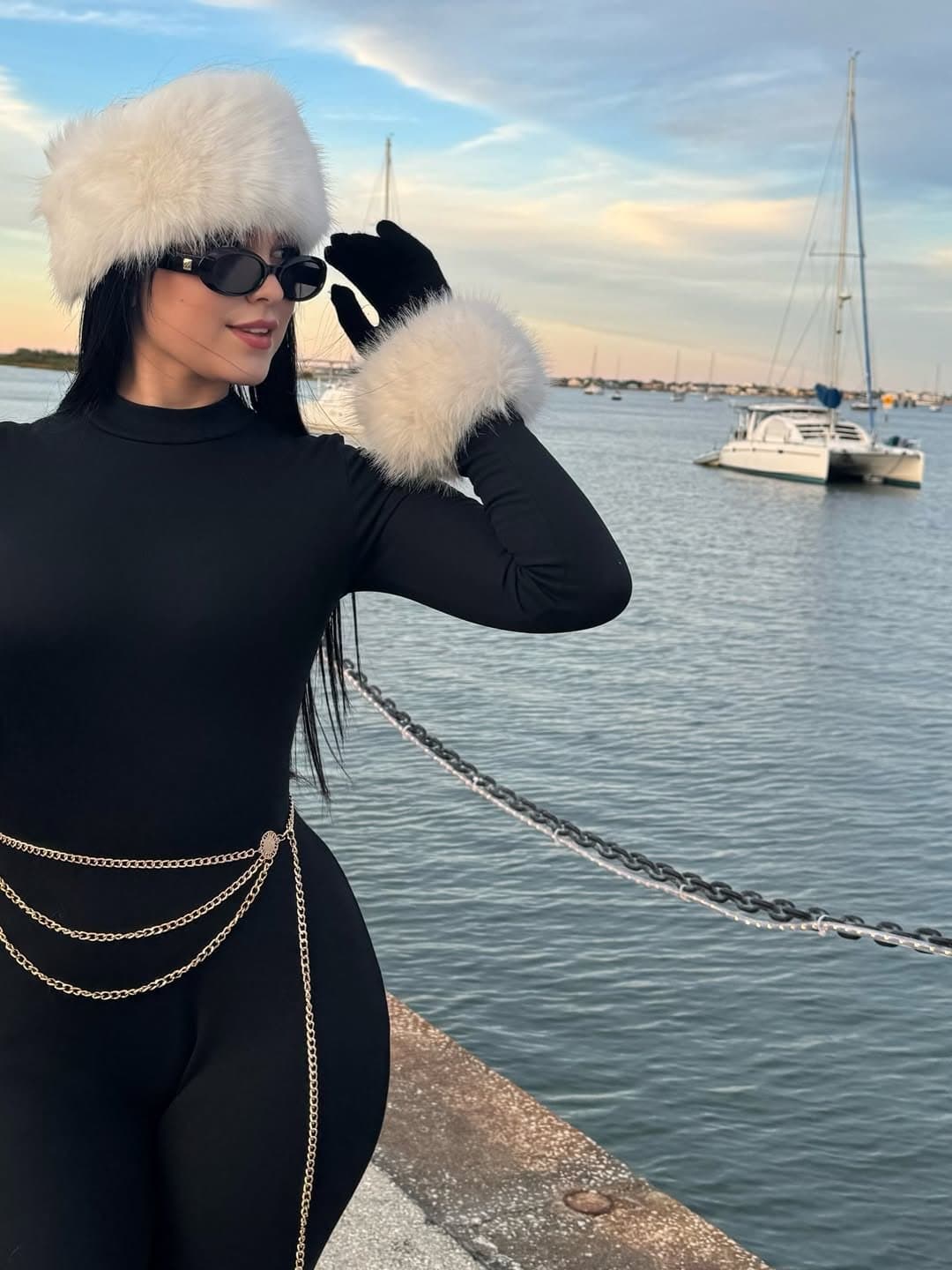 Cubana de Instagram me tiene loco con su cuerpo