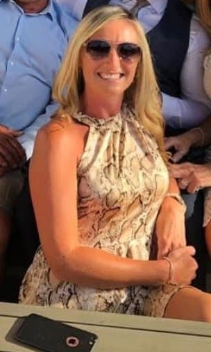 Slut milf Kelly, attention seeking slut